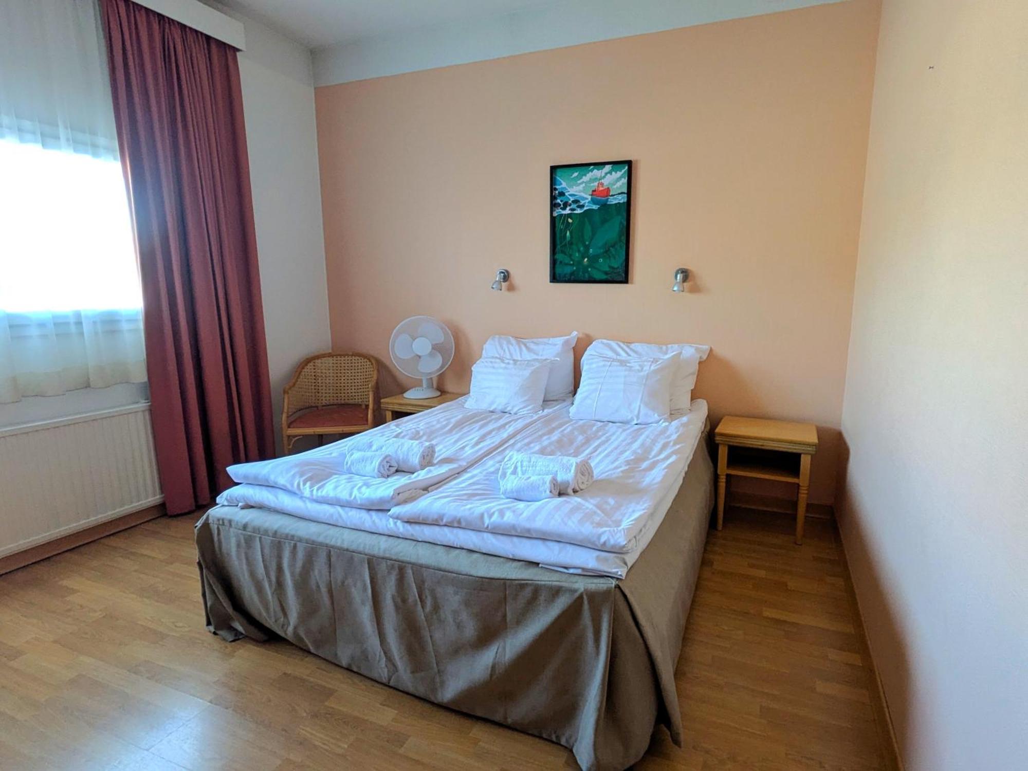Hiisi Hotel Turku Seaport ภายนอก รูปภาพ