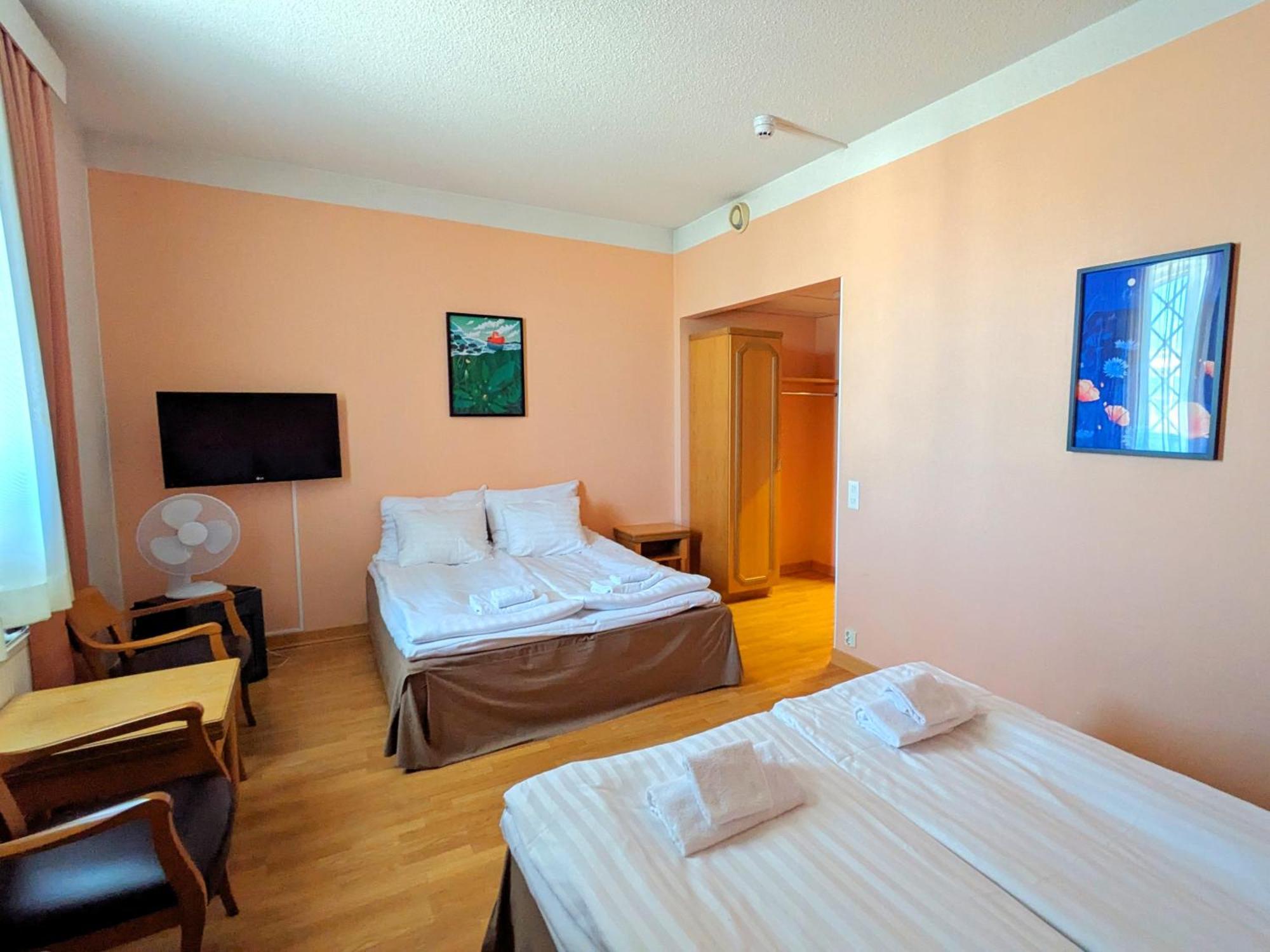 Hiisi Hotel Turku Seaport ภายนอก รูปภาพ