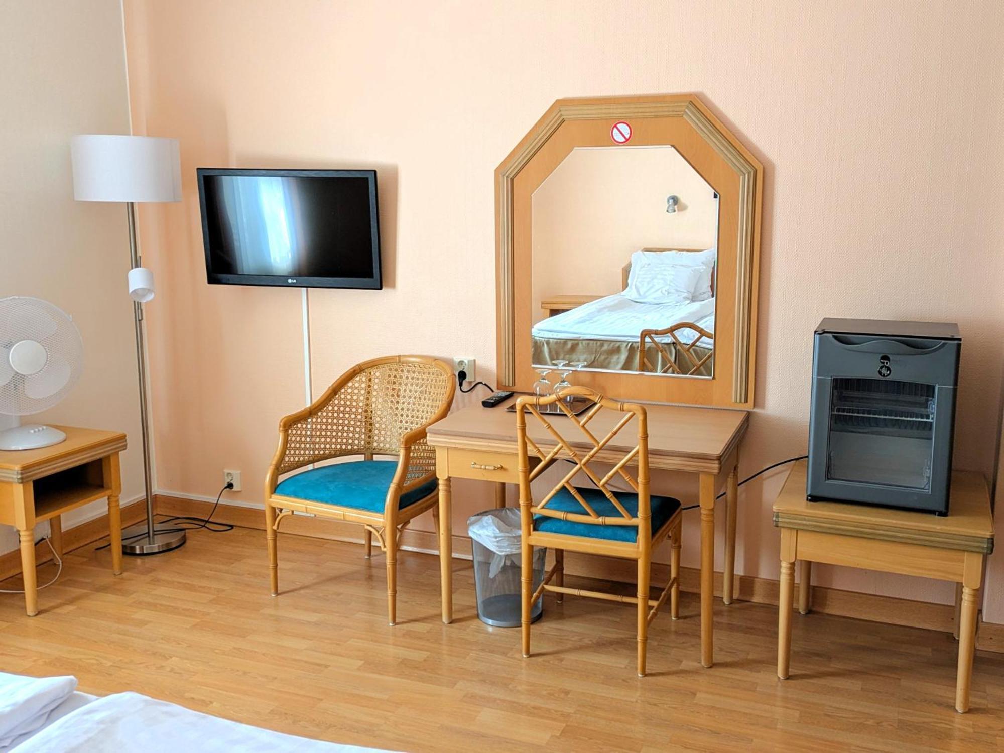 Hiisi Hotel Turku Seaport ภายนอก รูปภาพ