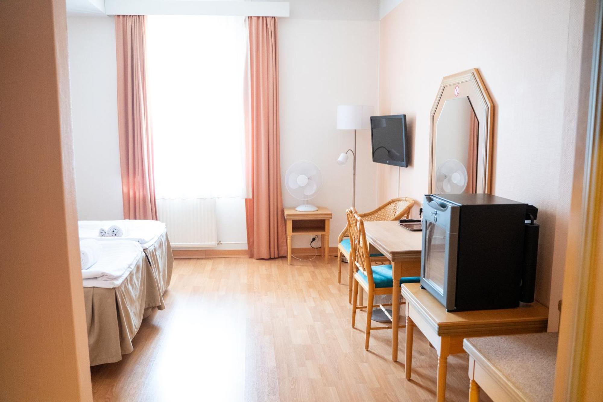 Hiisi Hotel Turku Seaport ภายนอก รูปภาพ