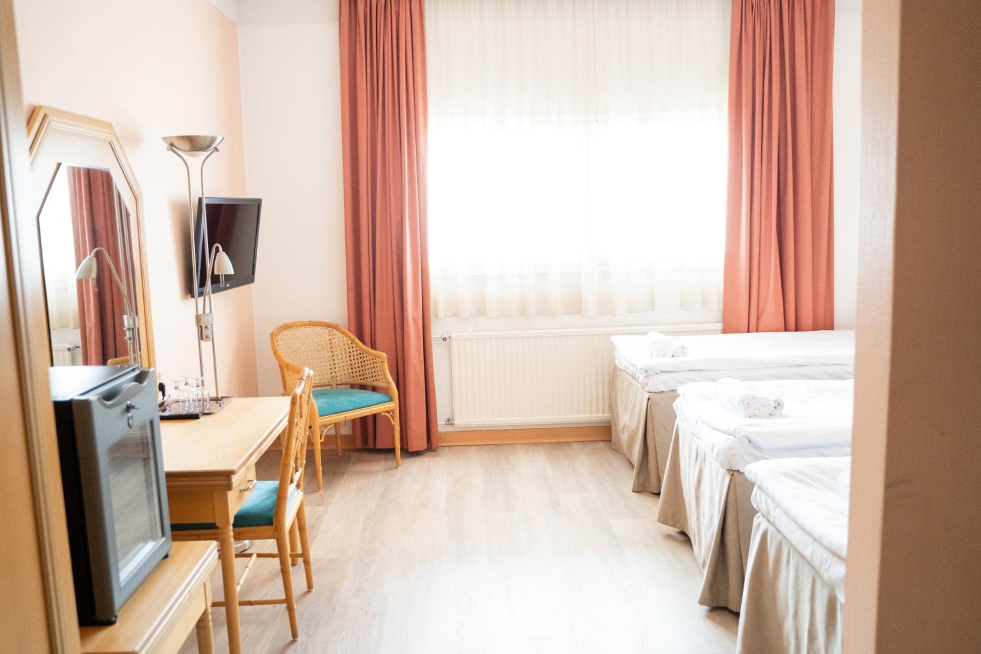 Hiisi Hotel Turku Seaport ภายนอก รูปภาพ