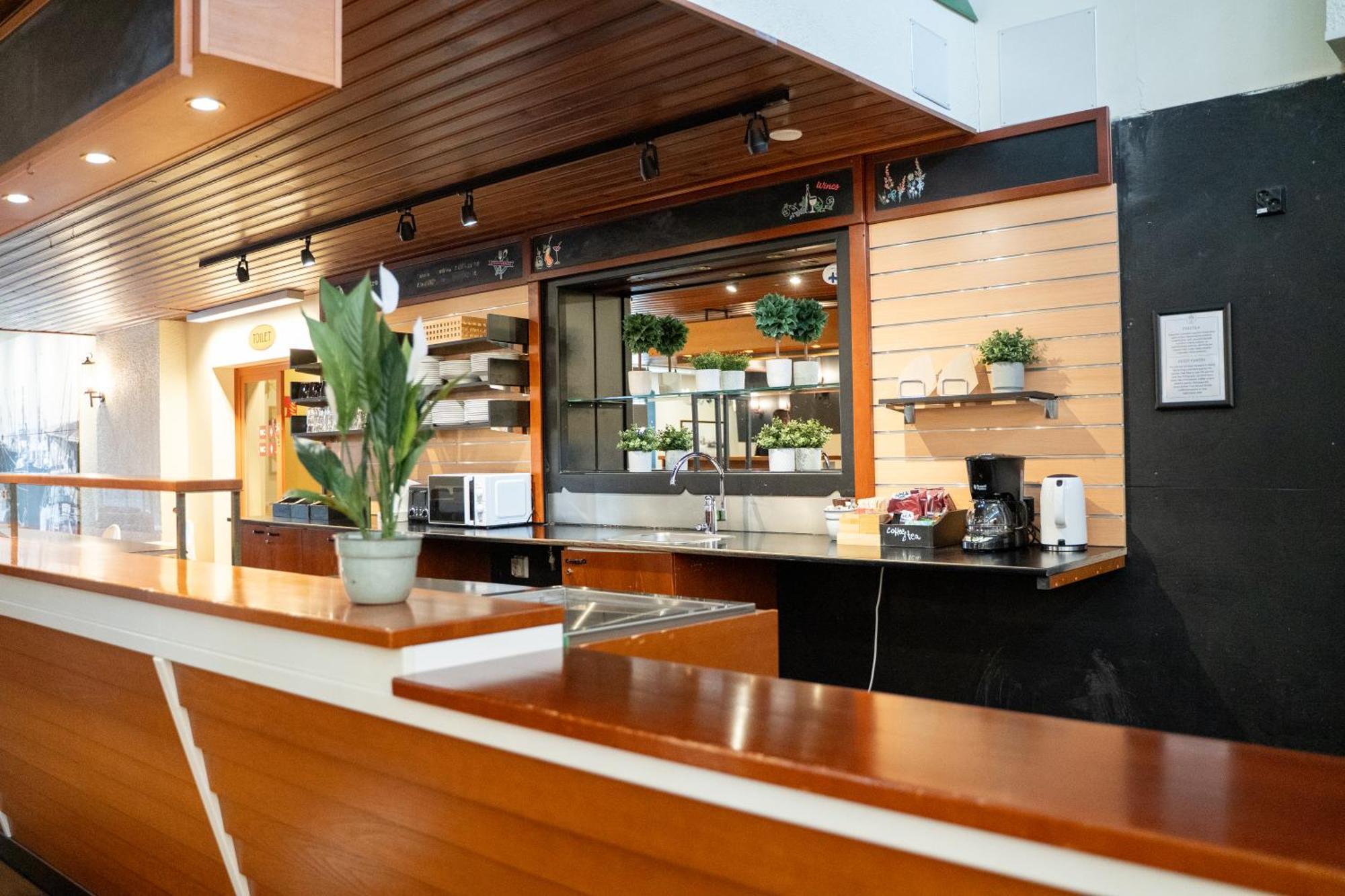 Hiisi Hotel Turku Seaport ภายนอก รูปภาพ