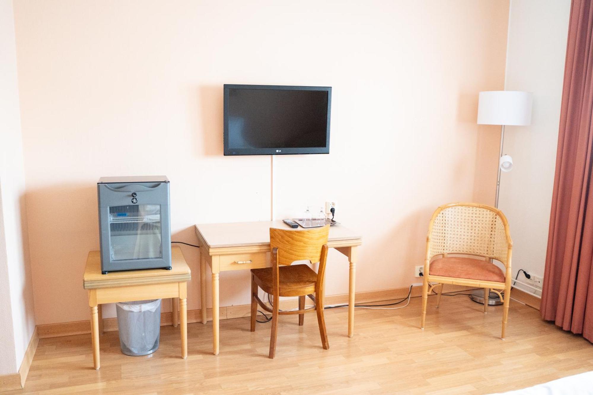 Hiisi Hotel Turku Seaport ภายนอก รูปภาพ